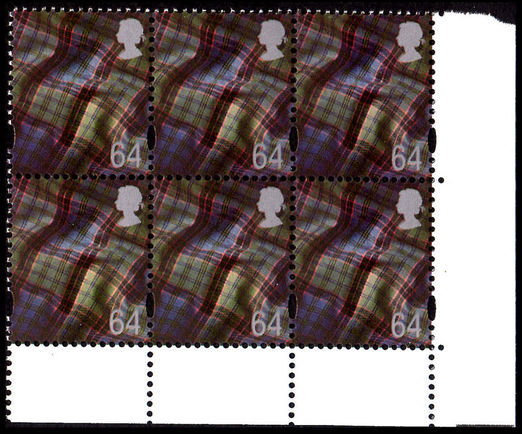 Scotland 1999-2002 64p Gravure Pictorial block of 6 unmounted mint. 
