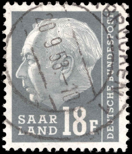 Saar 1957 18f slate-grey fine used.