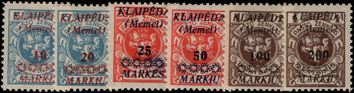 Lithuanian Occupation of Memel 1923 italic set lightly mounted mint.