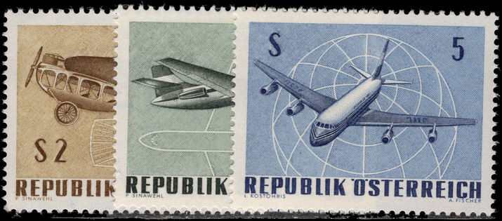 Austria 1968 Airmail stampex unmounted mint.