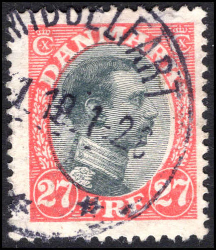 Denmark 1913-28 27  black and scarlet fine used.