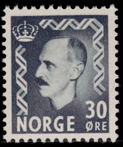 Norway 1950-57 30ø violet-grey unmounted mint.