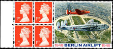 1999 Berlin Airlift unfolded booklet pane unmounted mint.