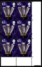 Wales 1999-2002 65p Gravure Pictorial block of 6 unmounted mint. 