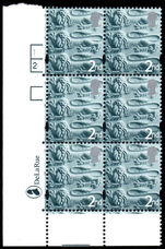 2001-02 (2nd) Gravure Pictorial cylinder block of 6 unmounted mint. 