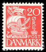 Denmark 1933-41 20ø scarlet Caravel unmounted mint.