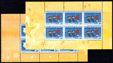 Greenland 1998 Christmas booklet panes unmounted mint.