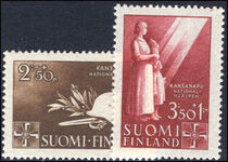 Finland 1943 National Relief Fund unmounted mint.