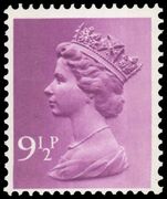 X884 9½p purple (2 bands) unmounted mint.
