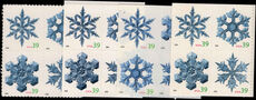 USA 2006 Snowflakes complete set of 16 in blocks unmounted mint.