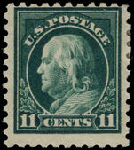 USA 1916-22 11c Myrtle-green no wmk perf 10 fine lightly mounted mint.