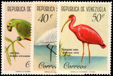 Venezuela 1961 Birds regular set lightly mounted mint.