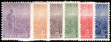 Argentina 1912-15 selection of values honeycomb vertical fine unmounted mint.