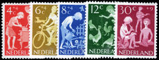 Netherlands 1962 Child Welfare unmounted mint.